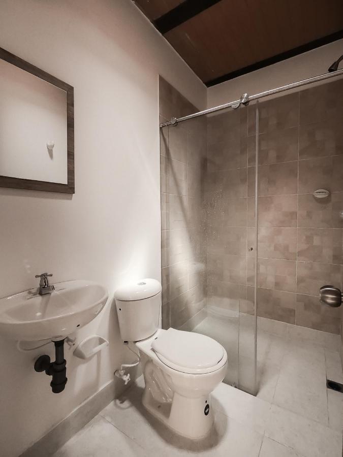 Oasis Albergue