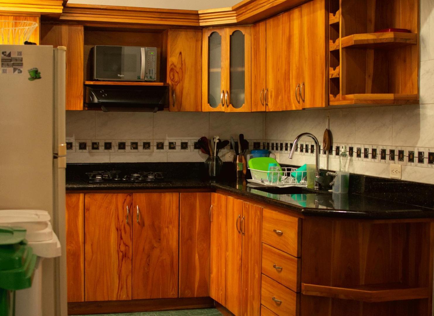 Hostal Oasis *